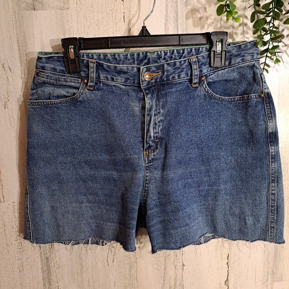 Wrangler Cut Off Short